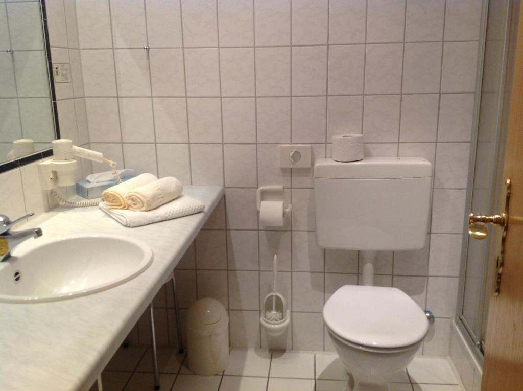 Witt'S Gasthof Krummbek Zimmer foto